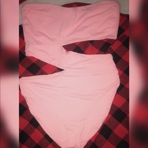 Pink one pice bathing suit